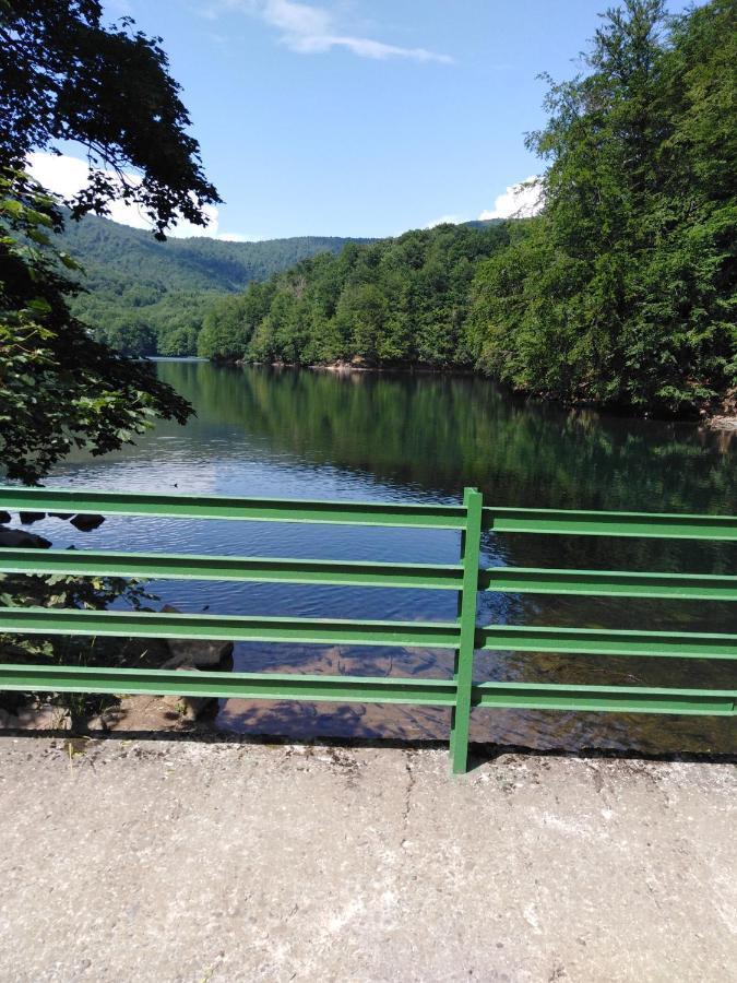 Apartmany Fantagiro Kaluža Esterno foto