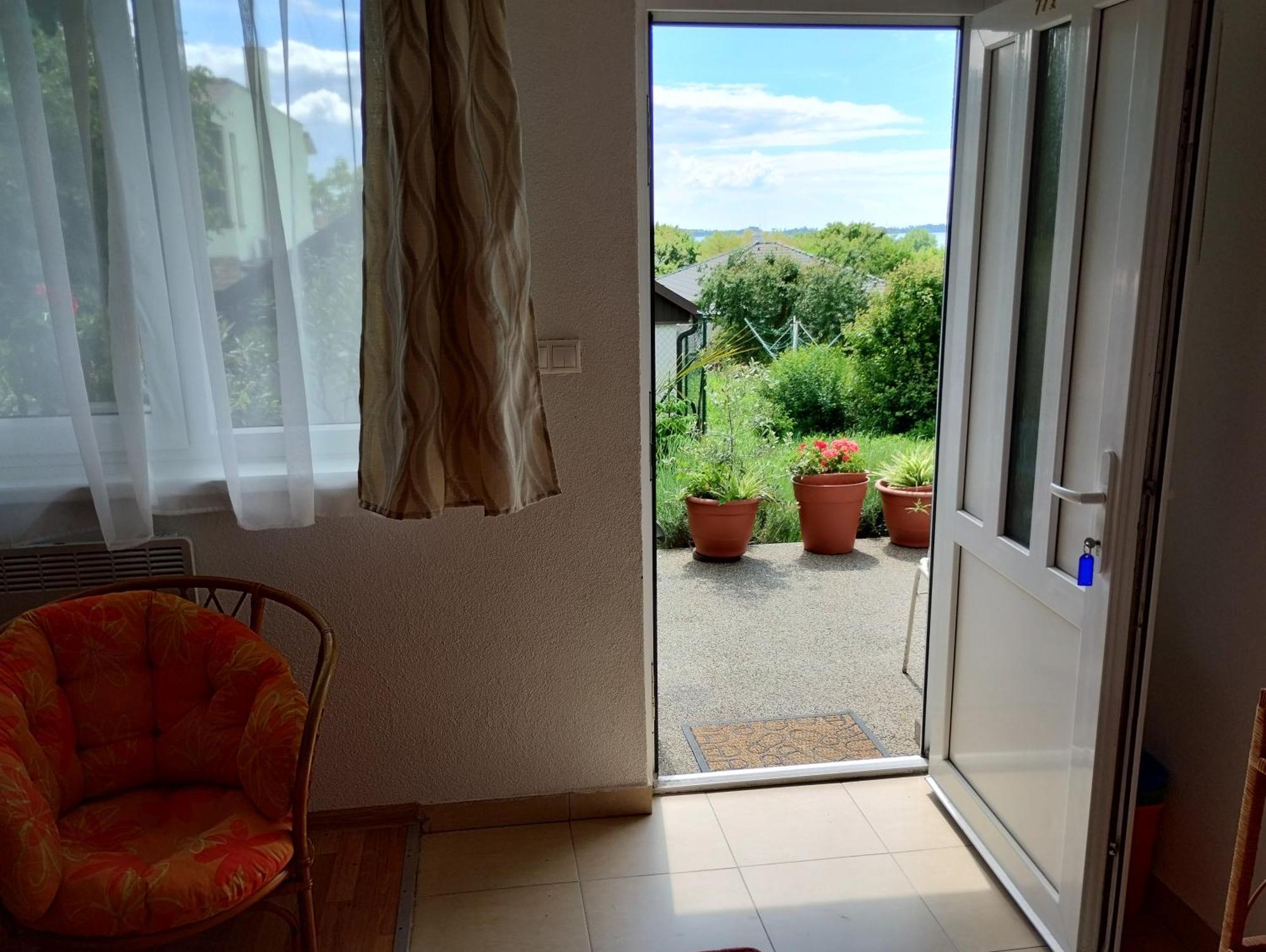 Apartmany Fantagiro Kaluža Esterno foto